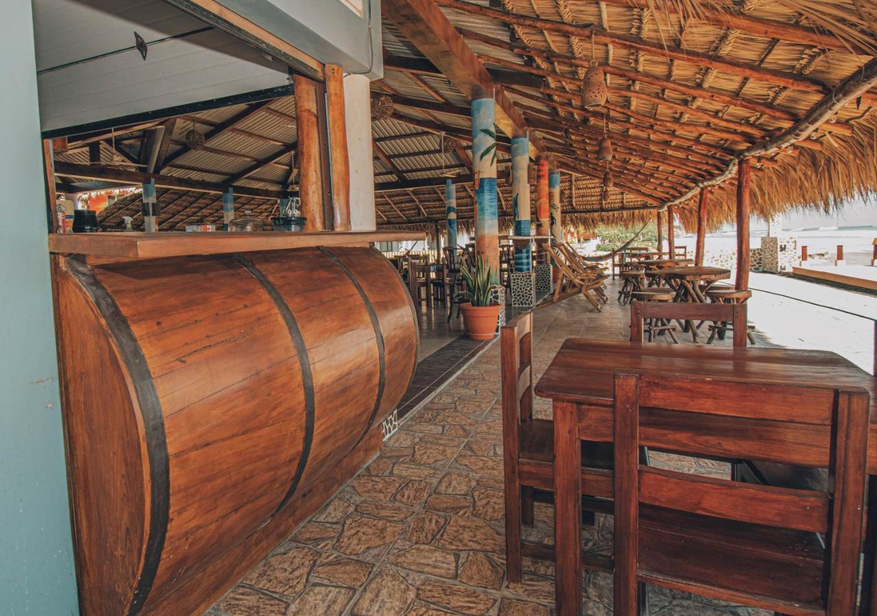 The Barrel Hostel Popoyo Esterno foto